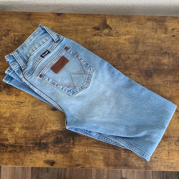 Wrangler Denim - Women’s Wrangler Bootcut Jeans